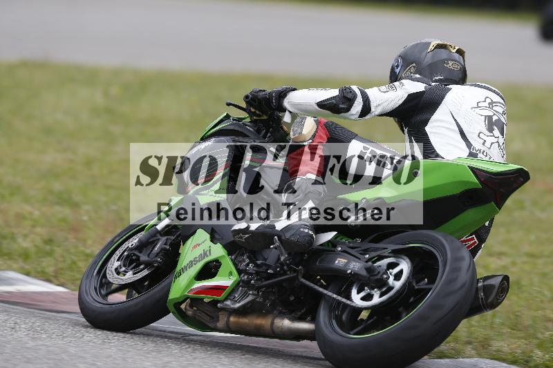 /13 22.04.2024 Plüss Moto Sport ADR/Freies Fahren/unklar